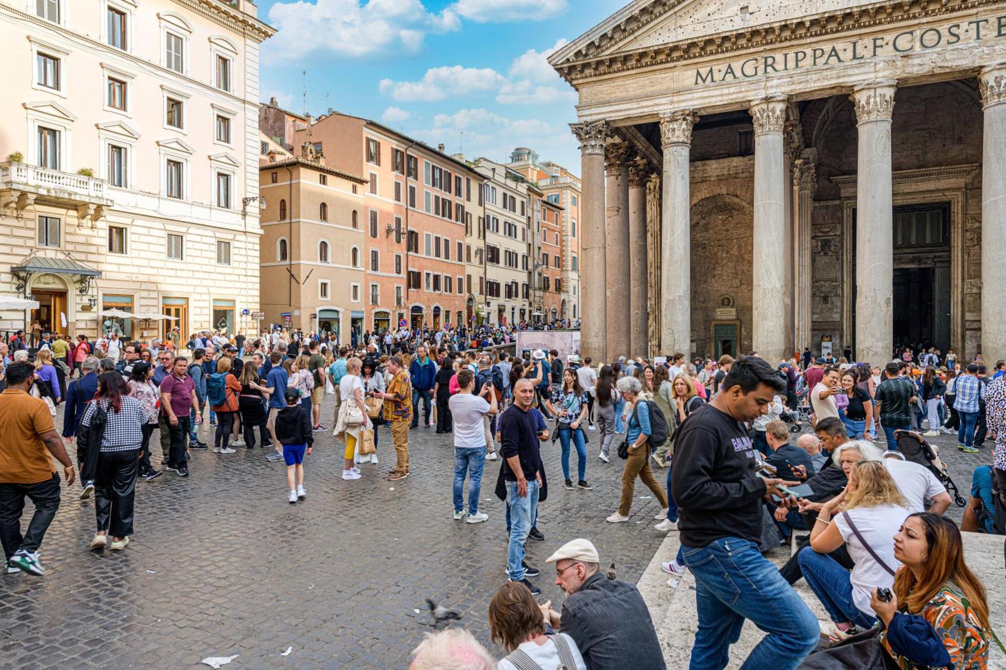Deluxe Apartments Pantheon Рим Экстерьер фото