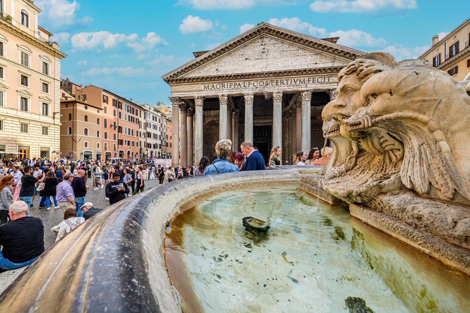 Deluxe Apartments Pantheon Рим Экстерьер фото